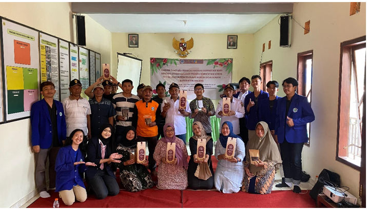 Bioteknologi UM Luncurkan Inovasi Decaf Coffee di Desa Benjor untuk Mendukung SDGs 9 dalam Inovasi dan Infrastruktur Berkelanjutan