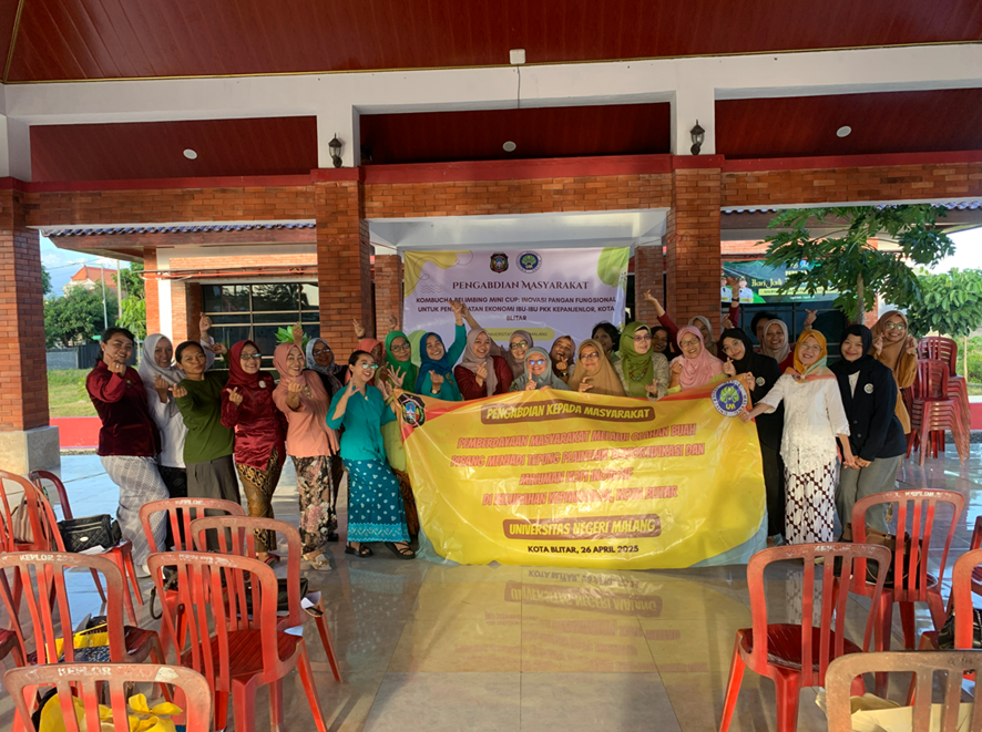 BIOTECHNOLOGY STUDY PROGRAM OF FMIPA UM TRAINS FAMILY WELFARE PROGRAM WOMEN OF KEPANJENLOR URBAN VILLAGE, BLITAR CITY IN ENTREPRENEURIAL SKILLS: PROCESSING LOCAL BANANAS INTO PLANTAIN FLOUR AND INNOVATIVE COFFEE TO SUPPORT SDGs 3, 7, 8, AND 15BIOTECHNOLOGY STUDY PROGRAM OF FMIPA UM TRAINS FAMILY WELFARE PROGRAM WOMEN OF KEPANJENLOR URBAN VILLAGE, BLITAR CITY IN ENTREPRENEURIAL SKILLS: PROCESSING LOCAL BANANAS INTO PLANTAIN FLOUR AND INNOVATIVE COFFEE TO SUPPORT SDGs 3, 7, 8, AND 15